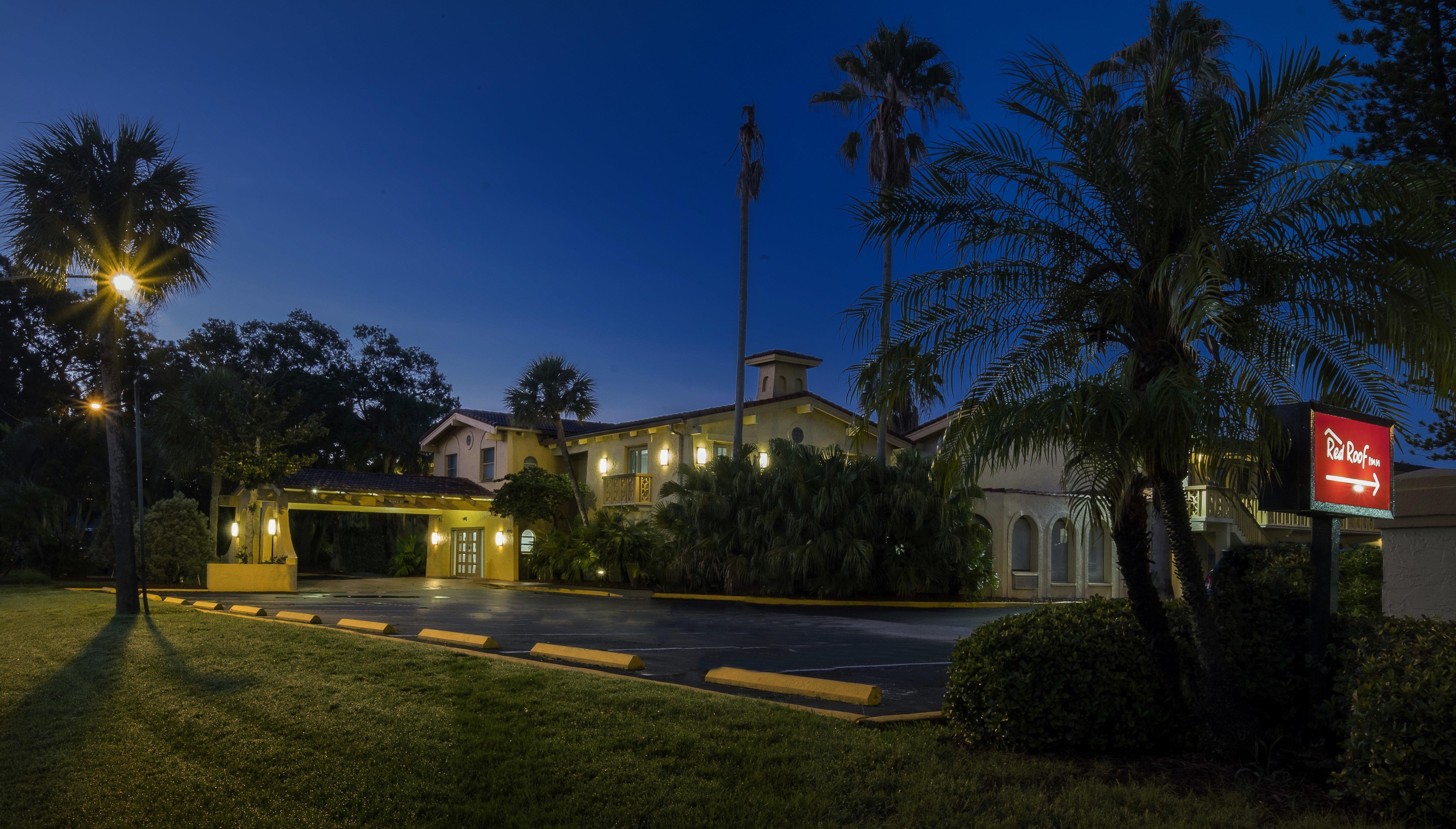 Red Roof Inn Tampa Bay - St. Petersburg Ngoại thất bức ảnh