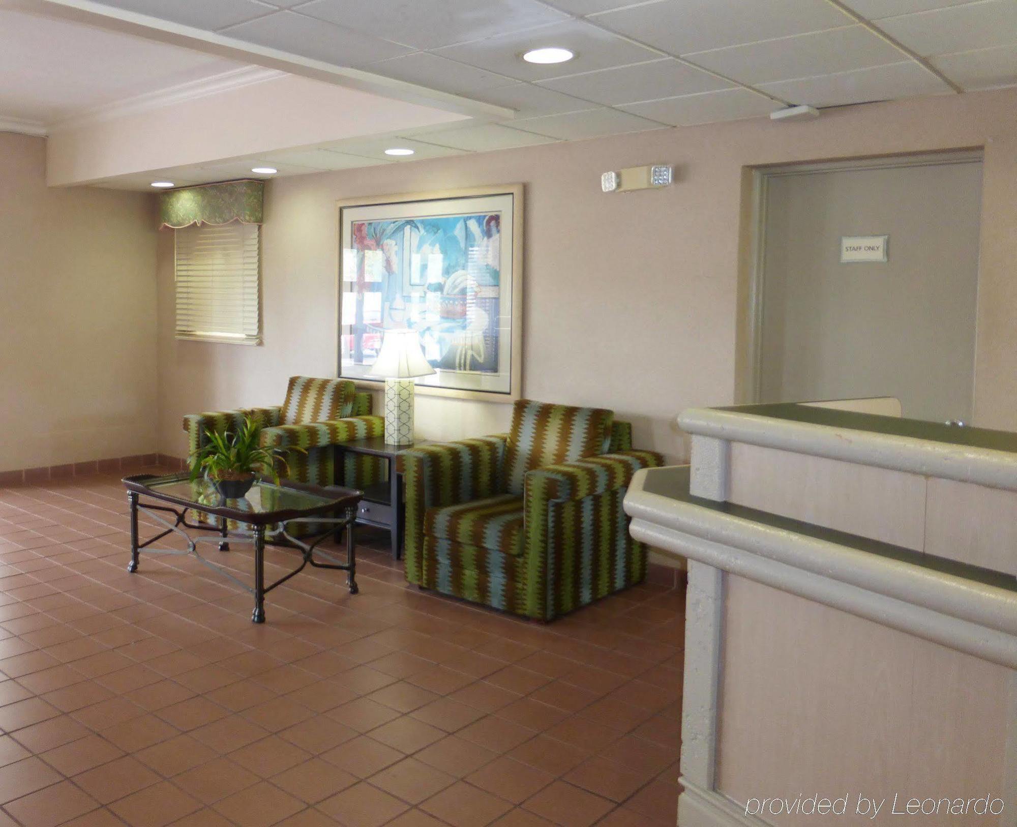 Red Roof Inn Tampa Bay - St. Petersburg Ngoại thất bức ảnh