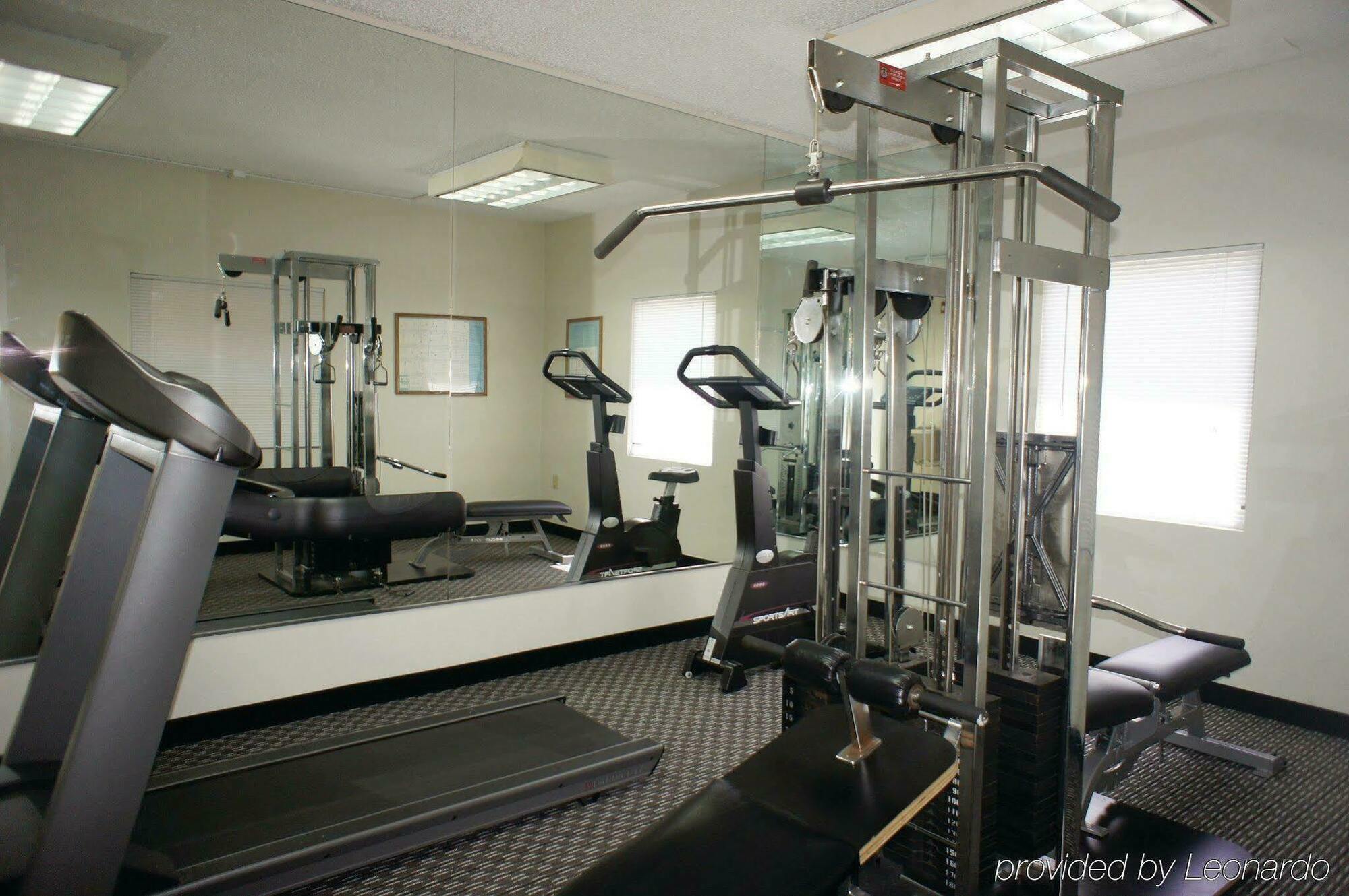 Red Roof Inn Tampa Bay - St. Petersburg Ngoại thất bức ảnh